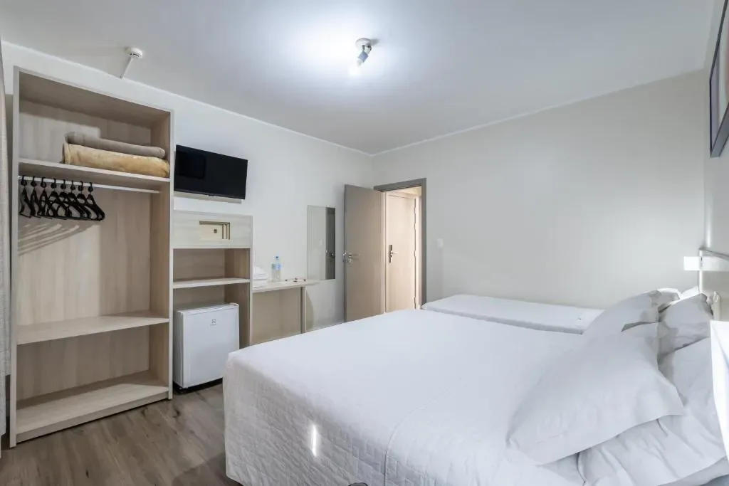 Hotel Rosenbrock, Balneário Camboriú, na Rua Holanda em Balneário Camboriú/SC — foto 23