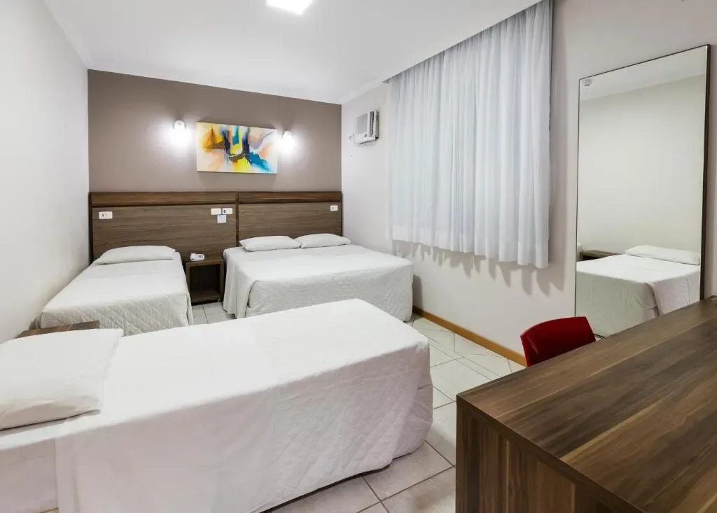 Centromar Hotel, Balneário Camboriú, na Rua em Balneário Camboriú/SC — foto 29
