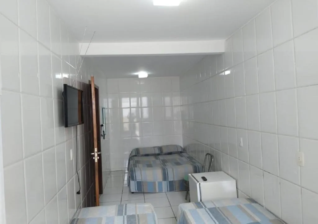 Pousada Louise, Balneário Camboriú, na 342 Rua em Balneário Camboriú/SC — foto 25