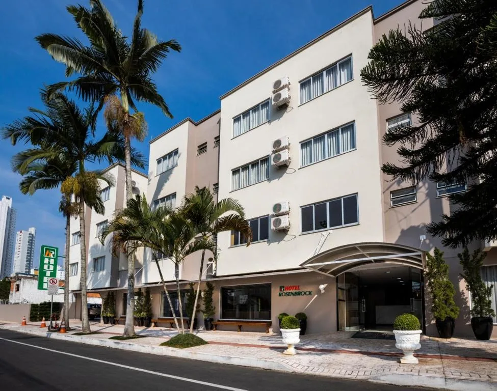 Hotel Rosenbrock, Balneário Camboriú, na Rua Holanda em Balneário Camboriú/SC — foto 30