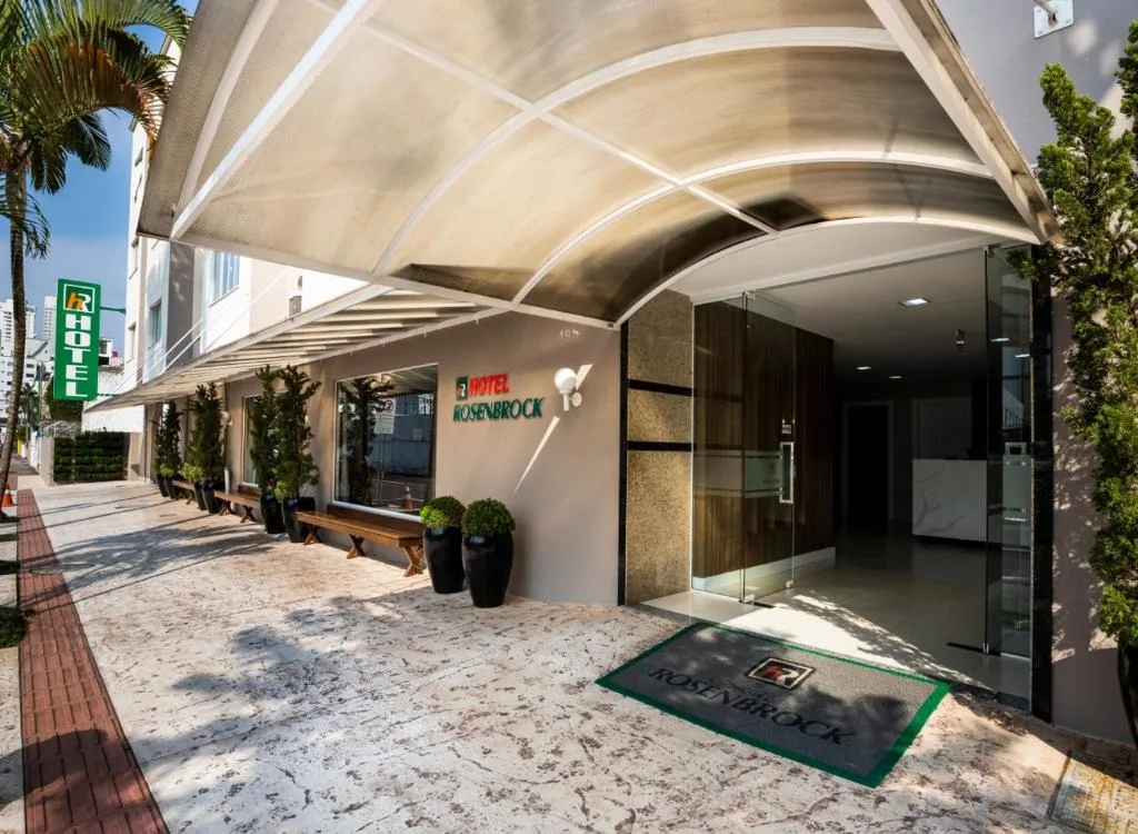 Hotel Rosenbrock, Balneário Camboriú, na Rua Holanda em Balneário Camboriú/SC — foto 33