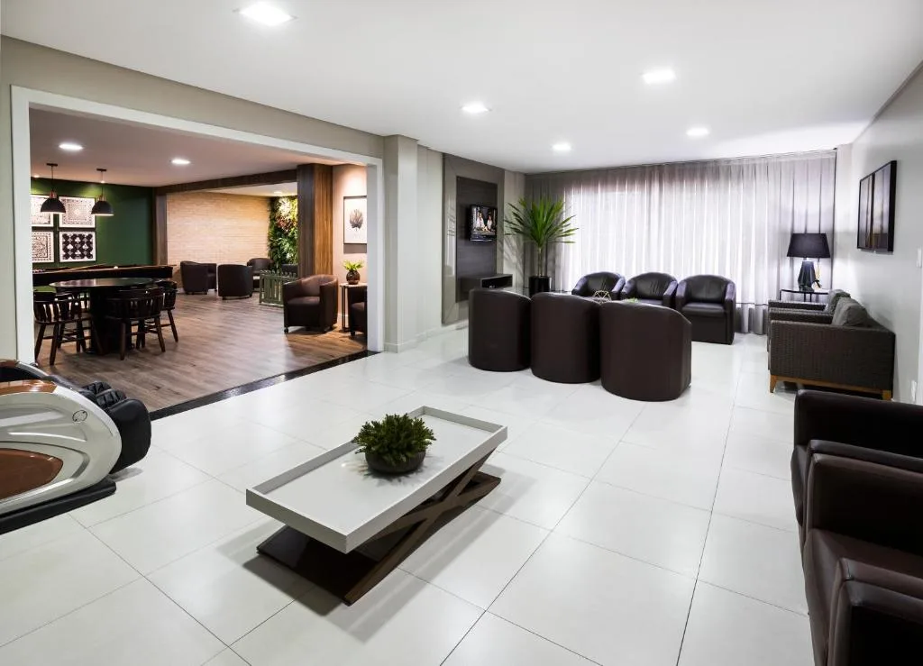Hotel Rosenbrock, Balneário Camboriú, na Rua Holanda em Balneário Camboriú/SC — foto 41