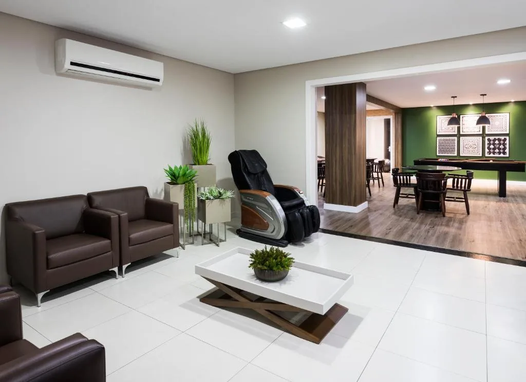 Hotel Rosenbrock, Balneário Camboriú, na Rua Holanda em Balneário Camboriú/SC — foto 42