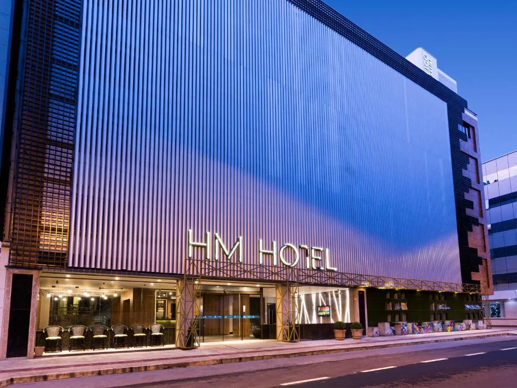 HM Hotel, Balneário Camboriú, na Rua em Balneário Camboriú/SC