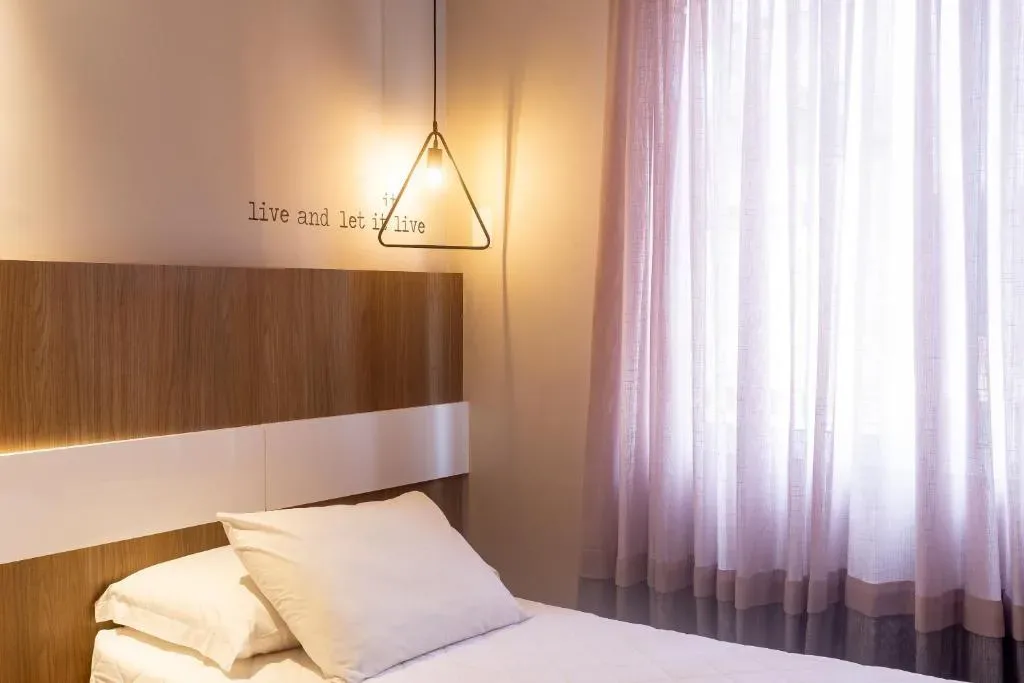 Hotel Melo, Balneário Camboriú, na Av. Brasil em Balneário Camboriú/SC — foto 9