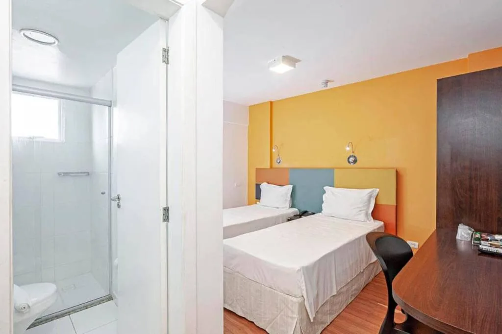 Camboriu Express by Pires - Balneario Camboriu, Balneário Camboriú, na Av. Santa Catarina em Balneário Camboriú/SC — foto 13