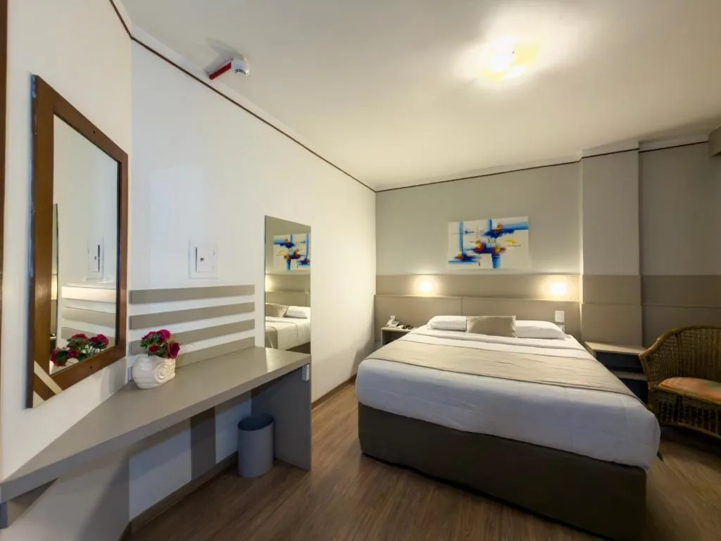 Hotel Gracher Praia, Balneário Camboriú, na Av. Brasil em Balneário Camboriú/SC — foto 5