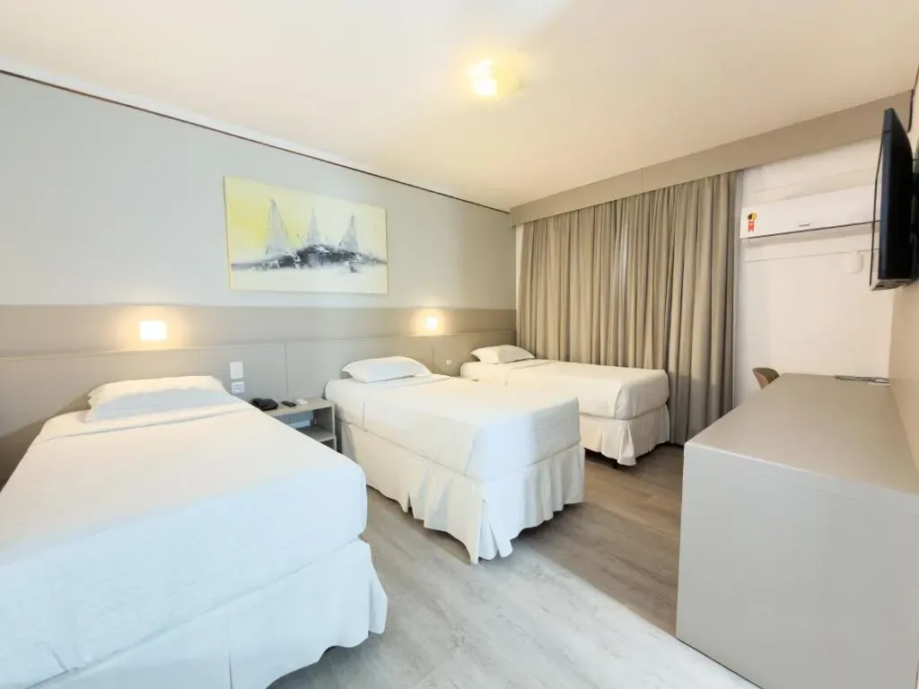 Hotel Gracher Praia, Balneário Camboriú, na Av. Brasil em Balneário Camboriú/SC — foto 6