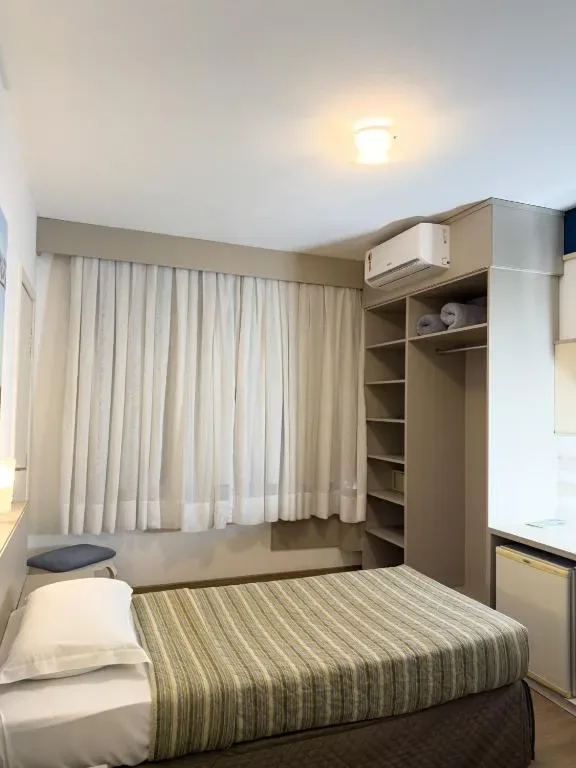 Hotel Gracher Praia, Balneário Camboriú, na Av. Brasil em Balneário Camboriú/SC — foto 8