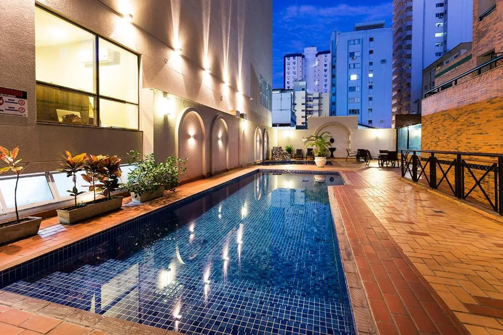 HM Hotel, Balneário Camboriú, na Rua em Balneário Camboriú/SC — foto 16