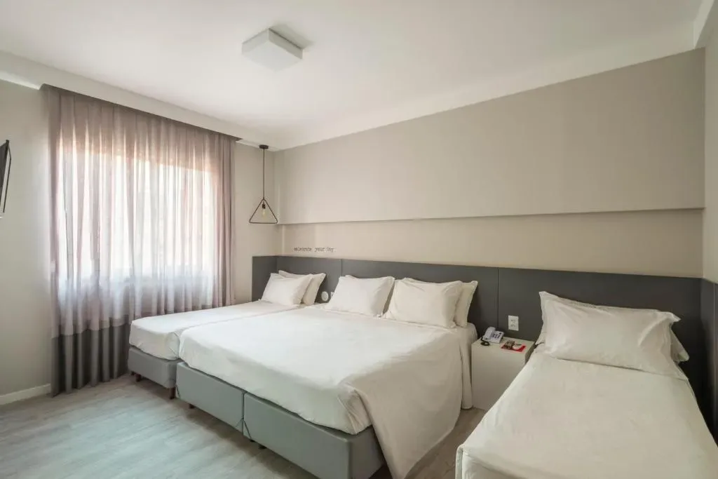 Hotel Melo, Balneário Camboriú, na Av. Brasil em Balneário Camboriú/SC — foto 23