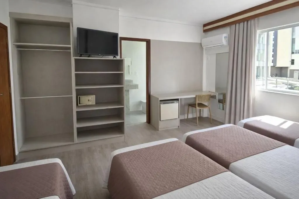 Hotel Gracher Praia, Balneário Camboriú, na Av. Brasil em Balneário Camboriú/SC — foto 15