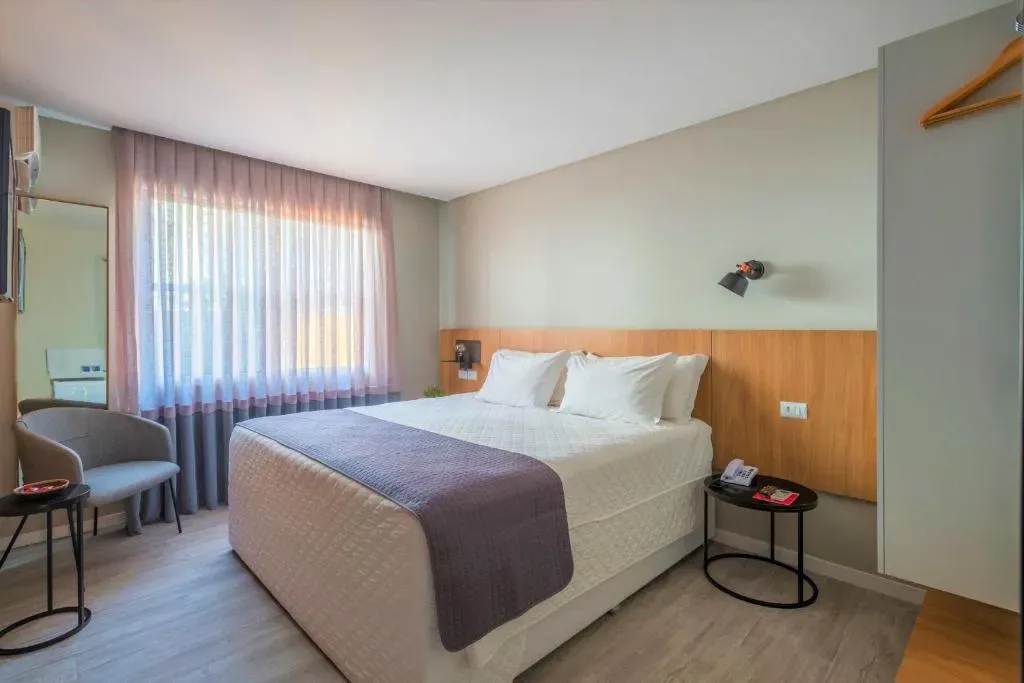 Hotel Melo, Balneário Camboriú, na Av. Brasil em Balneário Camboriú/SC — foto 27