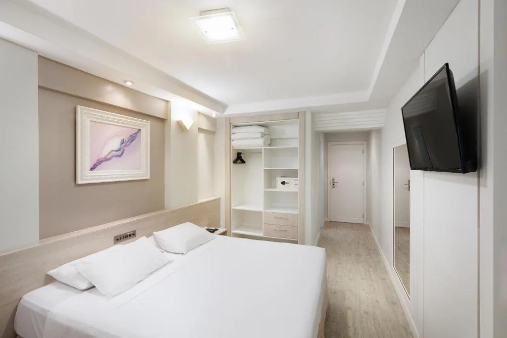 Miramar Hotel, Balneário Camboriú, na Av. Central em Balneário Camboriú/SC — foto 12
