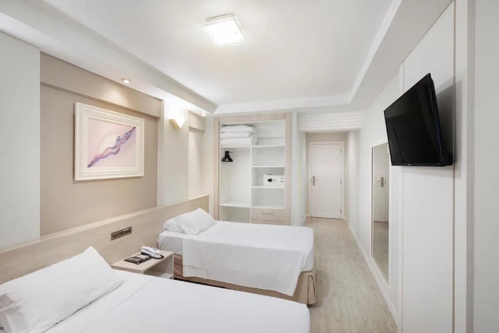 Miramar Hotel, Balneário Camboriú, na Av. Central em Balneário Camboriú/SC — foto 16