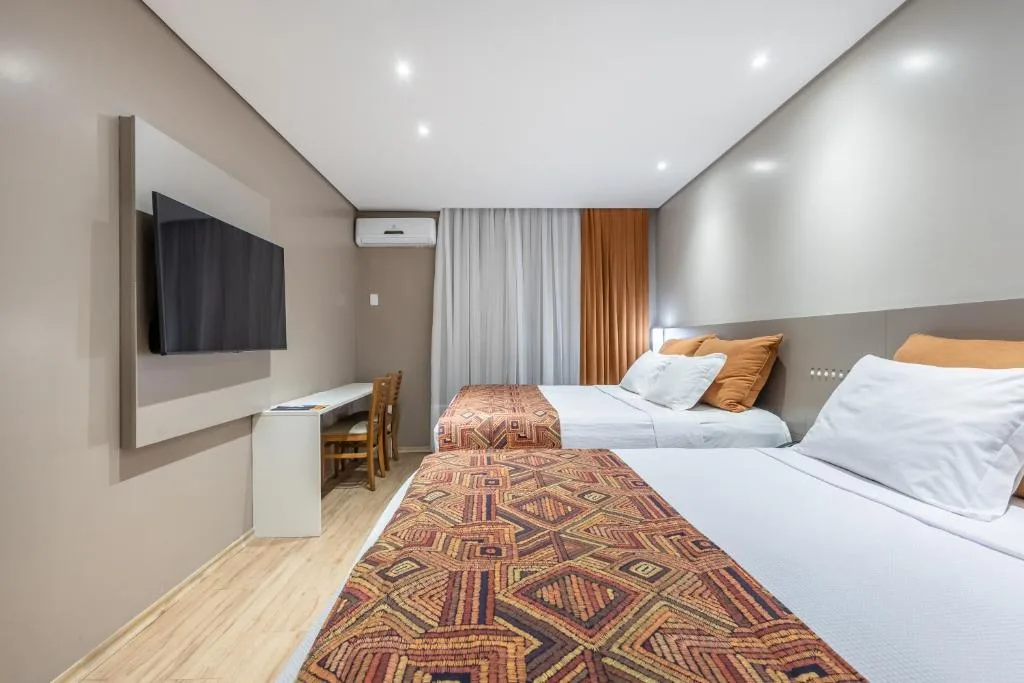 Hotel Plaza Camboriú, Balneário Camboriú, na Av. Brasil em Balneário Camboriú/SC — foto 6