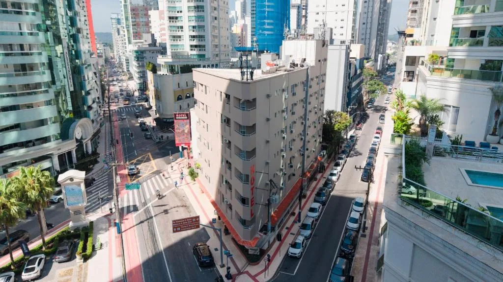 Hotel Gracher Praia, Balneário Camboriú, na Av. Brasil em Balneário Camboriú/SC — foto 34