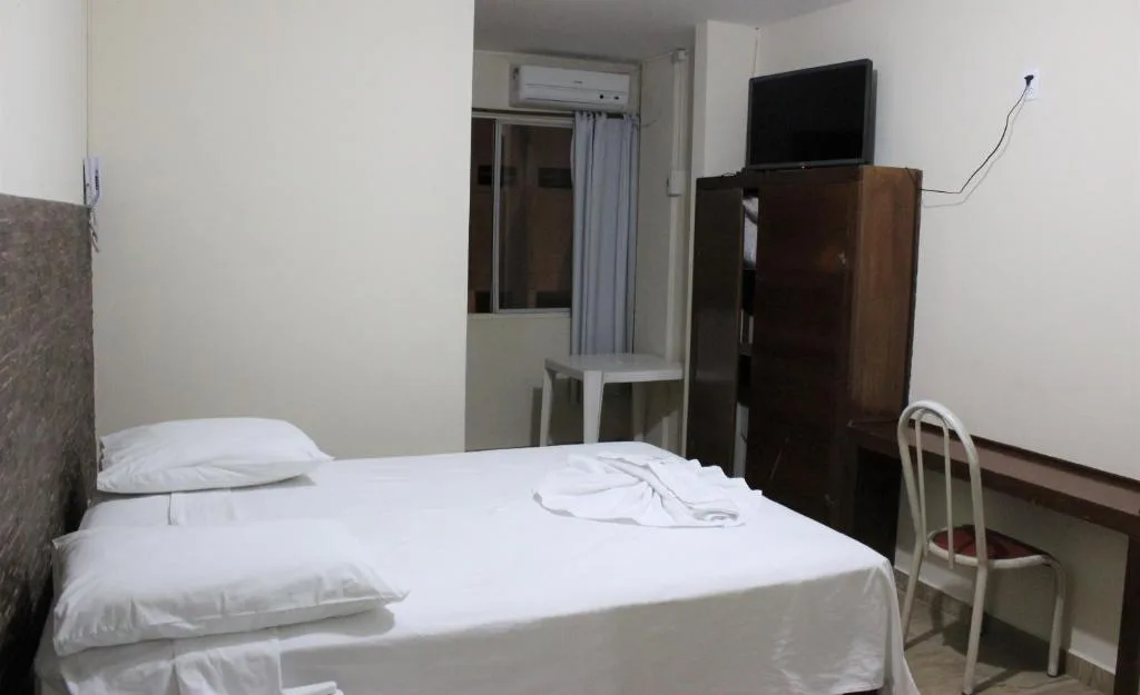 Novo Hotel Douglas, Balneário Camboriú, na Rua 1021 número 380 centro em Balneário Camboriú/SC — foto 15