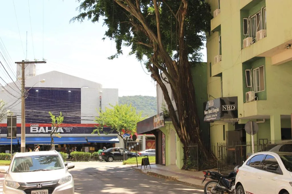 Novo Hotel Douglas, Balneário Camboriú, na Rua 1021 número 380 centro em Balneário Camboriú/SC — foto 37