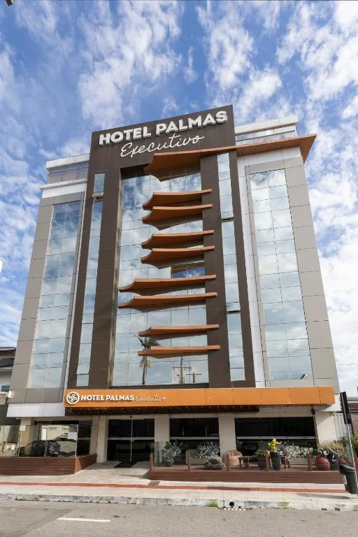 Hotel Palmas Executivo, Balneário Camboriú, na Rua São Paulo em Balneário Camboriú/SC