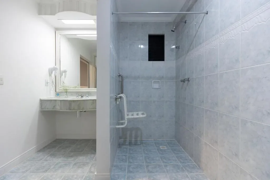 Hotel D, na Av. Atlântica em Balneário Camboriú/SC — foto 2
