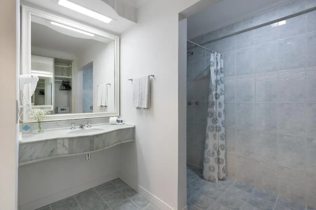 Hotel D, na Av. Atlântica em Balneário Camboriú/SC — foto 4