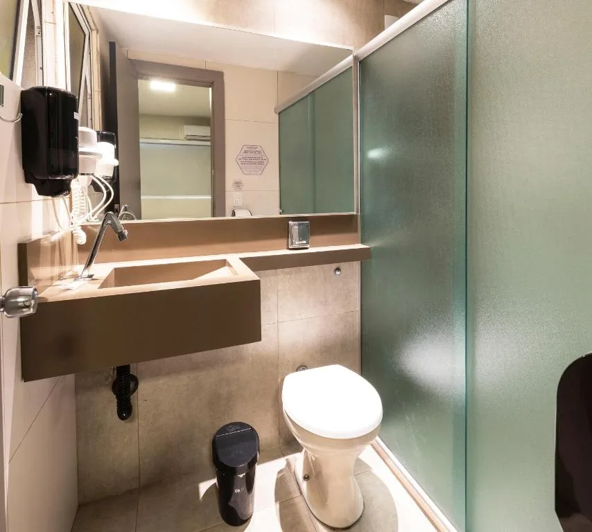 Hotel Palmas Executivo, Balneário Camboriú, na Rua São Paulo em Balneário Camboriú/SC — foto 18