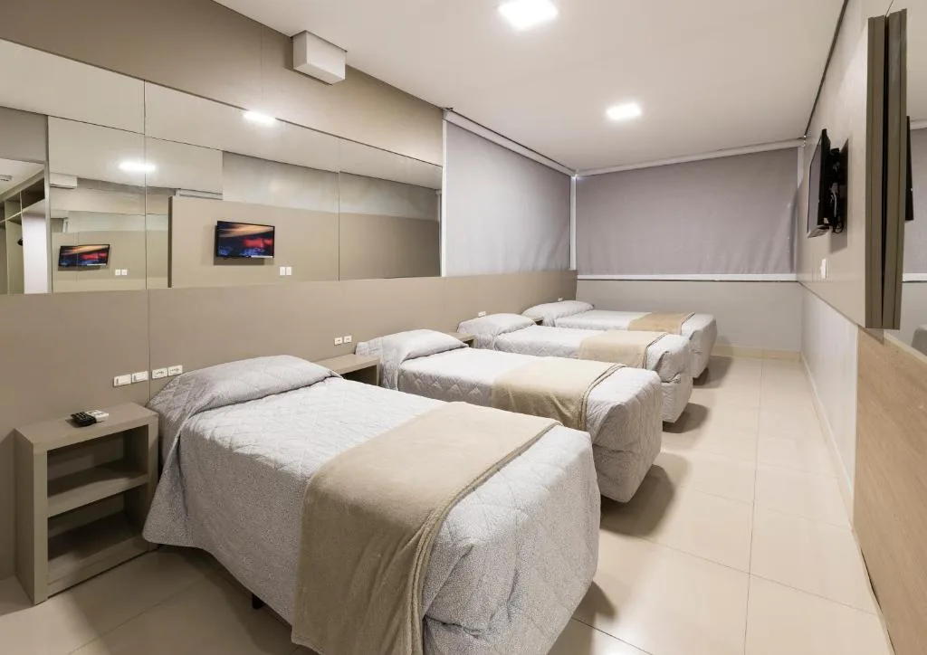 Hotel Palmas Executivo, Balneário Camboriú, na Rua São Paulo em Balneário Camboriú/SC — foto 19