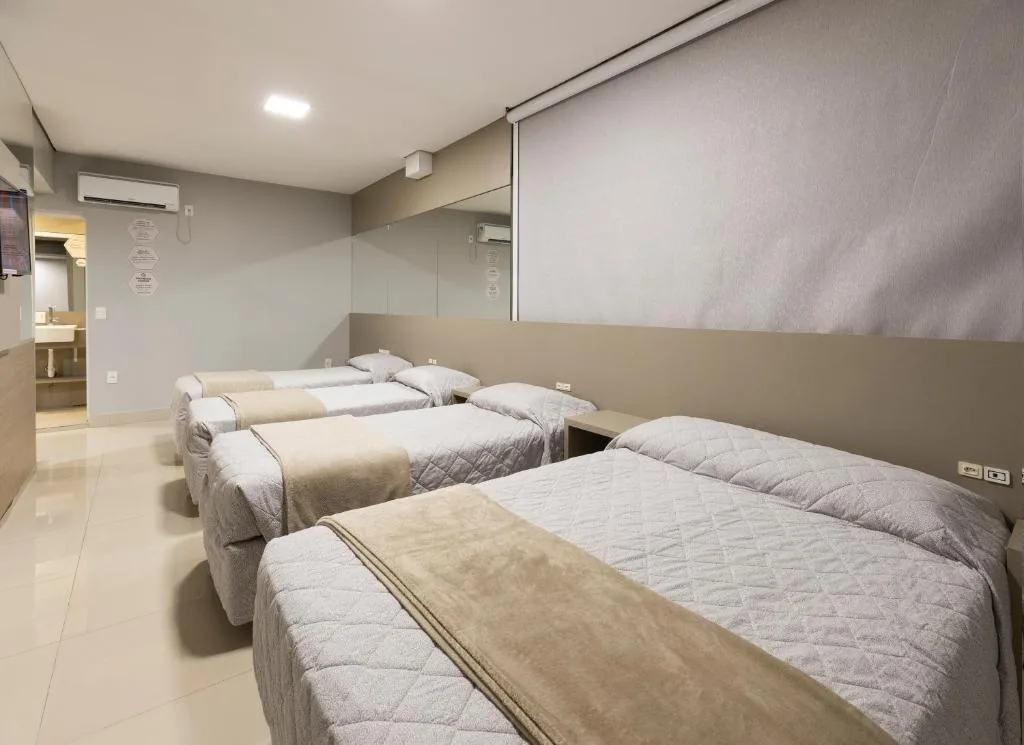 Hotel Palmas Executivo, Balneário Camboriú, na Rua São Paulo em Balneário Camboriú/SC — foto 22