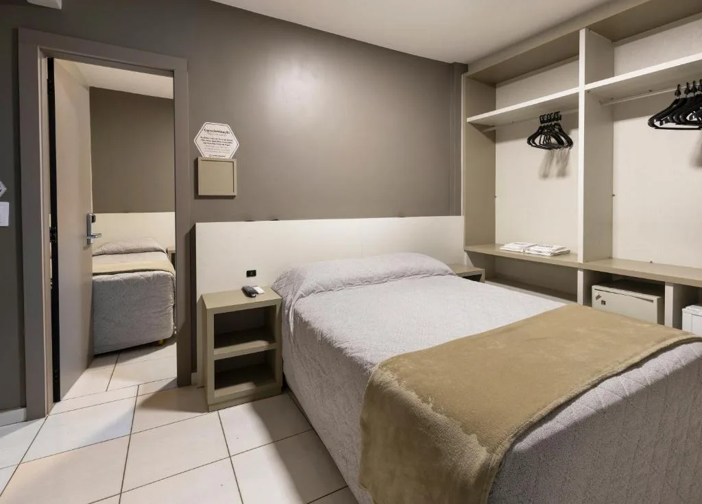 Hotel Palmas Executivo, Balneário Camboriú, na Rua São Paulo em Balneário Camboriú/SC — foto 25