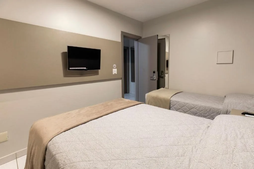 Hotel Palmas Executivo, Balneário Camboriú, na Rua São Paulo em Balneário Camboriú/SC — foto 26