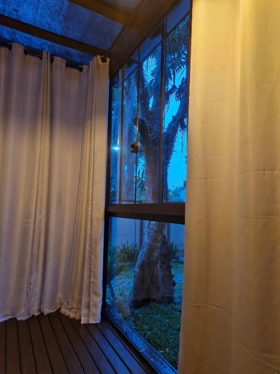 Pousada Encantos do Estaleiro, Balneário Camboriú, na 810 Rua Napoleão Vieira em Balneário Camboriú/SC — foto 13