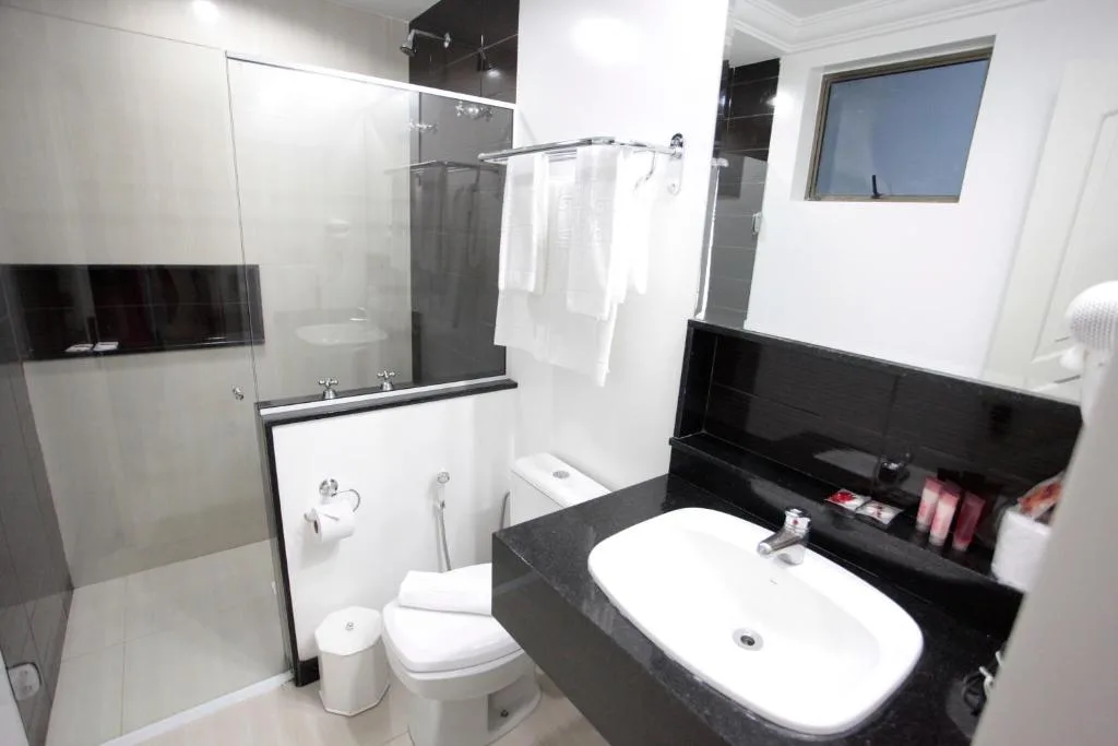 Hotel Bhally, Balneário Camboriú, na Av. Atlântica em Balneário Camboriú/SC — foto 3