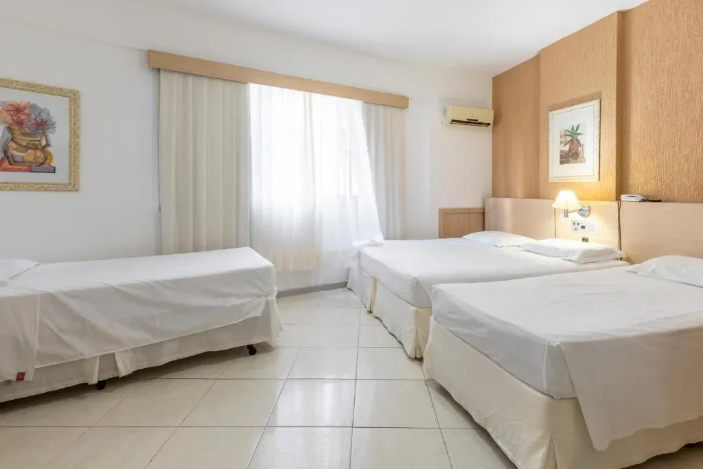 Hotel Ilha da Madeira, Balneário Camboriú, na Av. Brasil em Balneário Camboriú/SC — foto 9