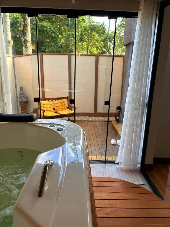 Pousada Encantos do Estaleiro, Balneário Camboriú, na 810 Rua Napoleão Vieira em Balneário Camboriú/SC — foto 37