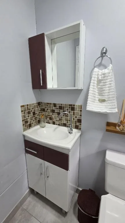 Pousada Encantos do Estaleiro, Balneário Camboriú, na 810 Rua Napoleão Vieira em Balneário Camboriú/SC — foto 46