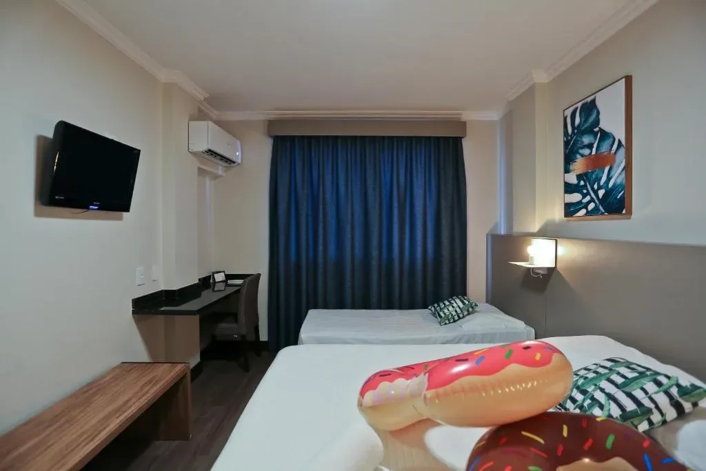 Sandri City Hotel, Balneário Camboriú, na Rua em Balneário Camboriú/SC — foto 20