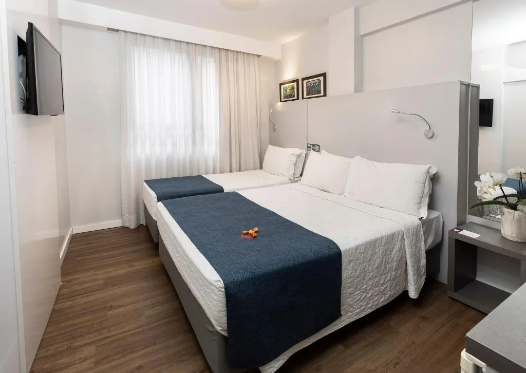 Tropikalya Prime Hotel, Balneário Camboriú, na Rua em Balneário Camboriú/SC — foto 10