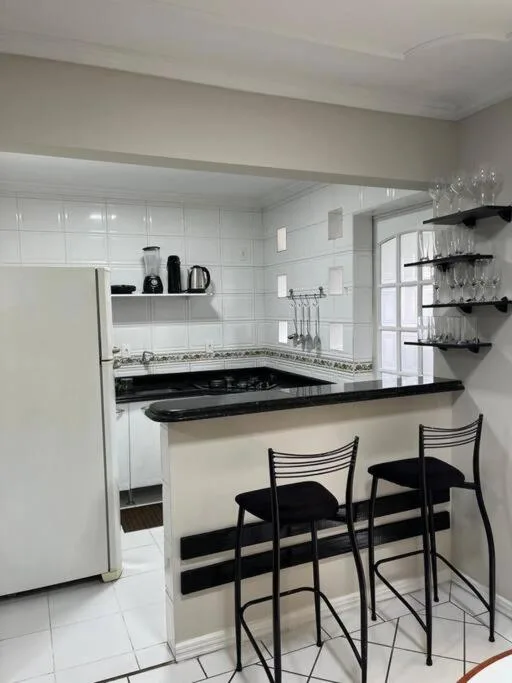Apartamento em Bc perto univali e centro eventos, Balneário Camboriú, na Rua Alfredo Wagner em Balneário Camboriú/SC — foto 4