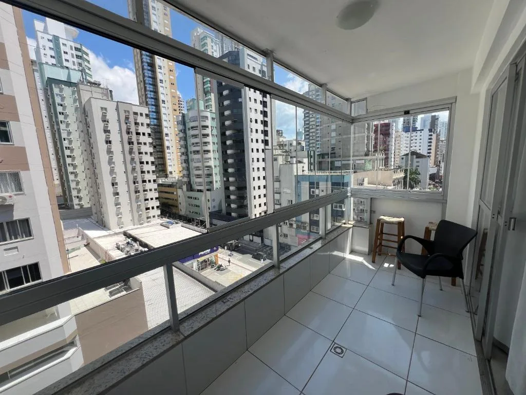 Apto 2 quartos, 6 pessoas, Balneário Camboriú, na Av. Brasil em Balneário Camboriú/SC — foto 6