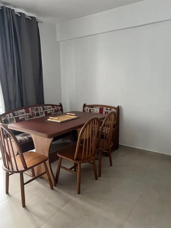 Apto 2 quartos, 6 pessoas, Balneário Camboriú, na Av. Brasil em Balneário Camboriú/SC — foto 13