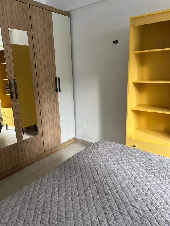 Apto 2 quartos, 6 pessoas, Balneário Camboriú, na Av. Brasil em Balneário Camboriú/SC — foto 24