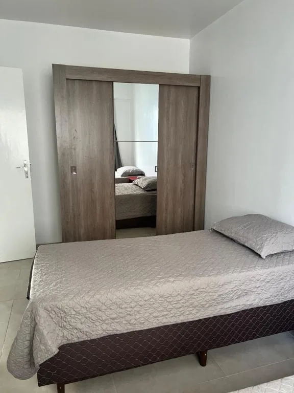Apto 2 quartos, 6 pessoas, Balneário Camboriú, na Av. Brasil em Balneário Camboriú/SC — foto 26