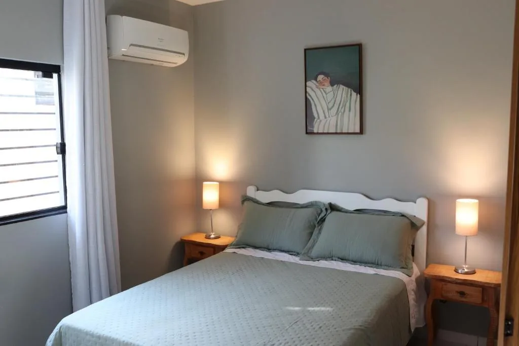 Casa 700m Praia, Churrasq, SelfChekin, Garagem, Wi-fi, Ar, Portão Eletronico, Balneário Camboriú, na Rua Tailândia em Balneário Camboriú/SC — foto 7