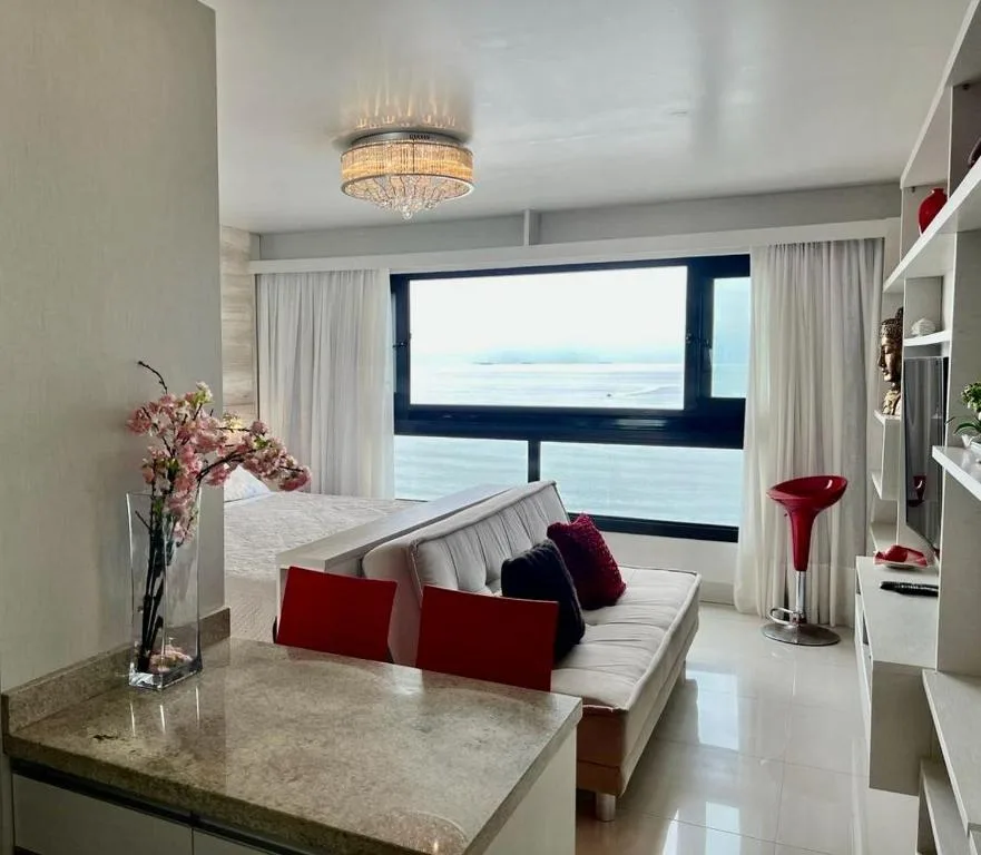 Fantástico Studio Frente Mar , localização central !, Balneário Camboriú, na 2114 Avenida Atlântica Apto em Balneário Camboriú/SC — foto 7