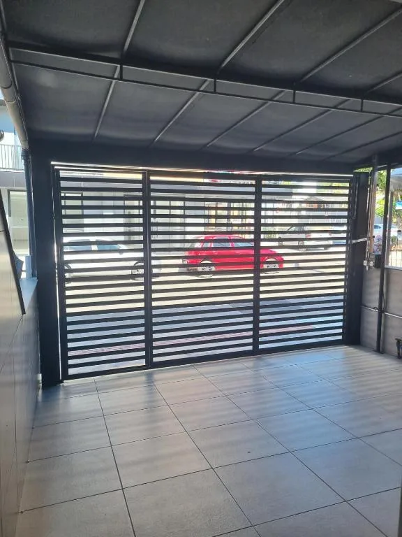 Casa 700m Praia, Churrasq, SelfChekin, Garagem, Wi-fi, Ar, Portão Eletronico, Balneário Camboriú, na Rua Tailândia em Balneário Camboriú/SC — foto 11