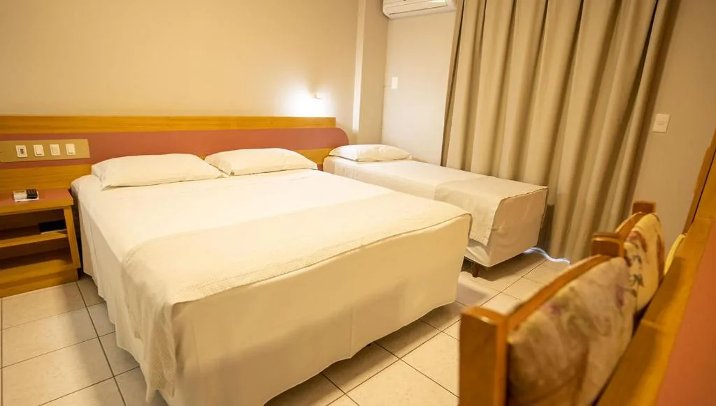 Hamburgo Palace Hotel, Balneário Camboriú, na Rua Mil Novecentos e Um em Balneário Camboriú/SC — foto 13