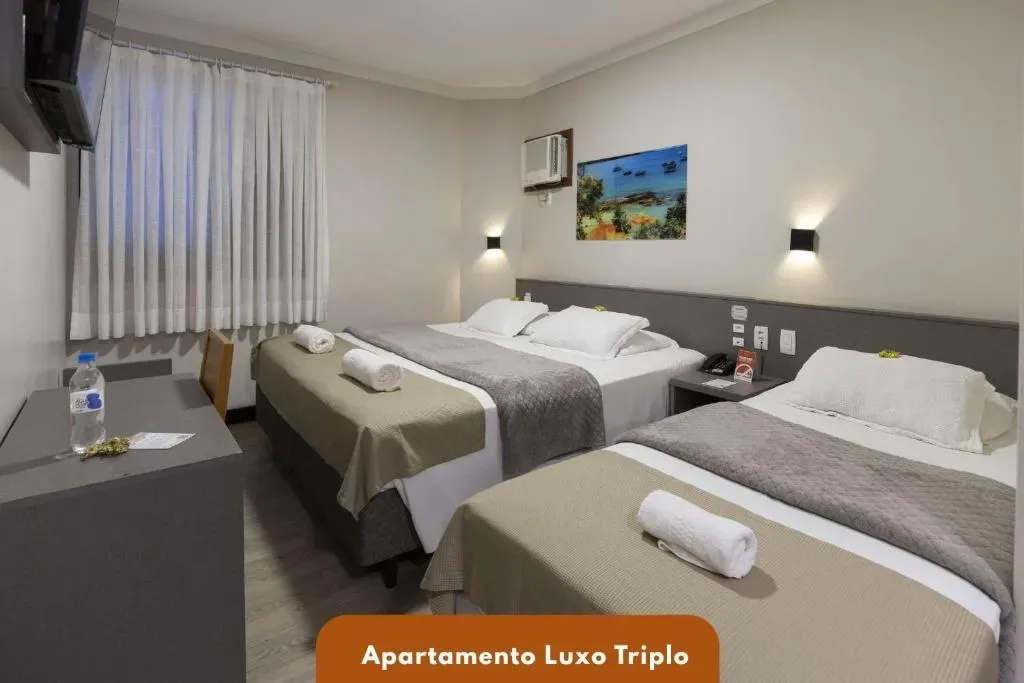 Camboriú Praia Hotel, Balneário Camboriú, na Av. Brasil em Balneário Camboriú/SC — foto 13