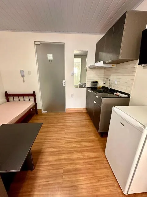 Loft e Suites Temporada, Balneário Camboriú, na 404 Rua Venezuela em Balneário Camboriú/SC — foto 15