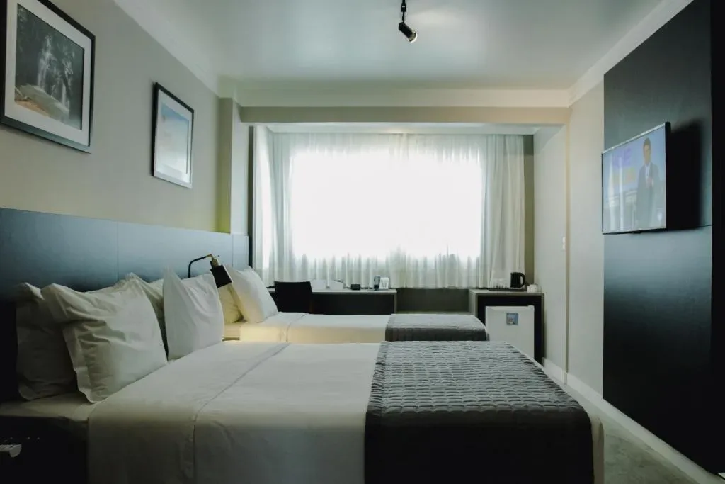 Santa Inn Hotel, na Rua em Balneário Camboriú/SC — foto 4